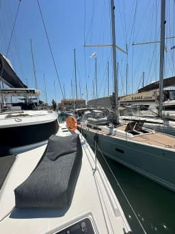 Lagoon 46 in Lefkada / D-Marin Marina Lefkas thumbnail 13
