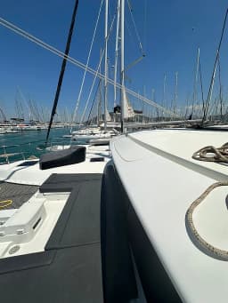 Lagoon 46 in Lefkada / D-Marin Marina Lefkas thumbnail 14