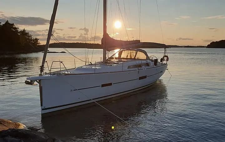 Dufour 460 Grand Large in Stockholm - Saltsjöbaden / Saltsjö Pir Marina - Photo 2