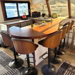 DH 550 in Eden Island / Mahe, Victoria / Eden Island Marina thumbnail 30