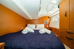 Jeanneau 54 in Lavrion Main Port thumbnail 11
