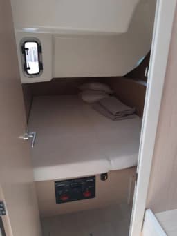 Oceanis 40.1 in Palairos / Marina Paleros thumbnail 13