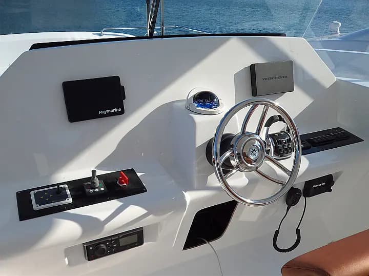 Power Catamaran in Maldives / Malé - Photo 5