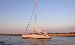 Maldives 32 in Arzon / Port du Crouesty thumbnail 4
