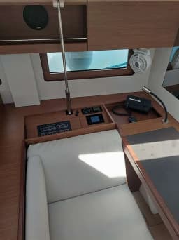 Oceanis 51.1 in Corfu / Gouvia / D-Marin Marina Gouvia thumbnail 6