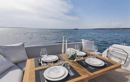Prestige 460 in Dubrovnik / ACI Marina Dubrovnik thumbnail 14