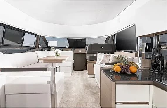 Prestige 460 in Dubrovnik / ACI Marina Dubrovnik - Photo 3