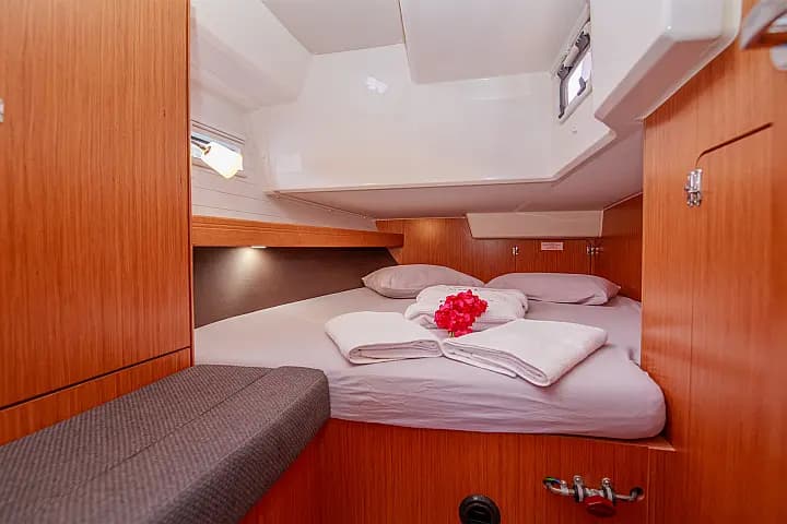 Bavaria 41 Cruiser in Fethiye / Ece Marina - Photo 4