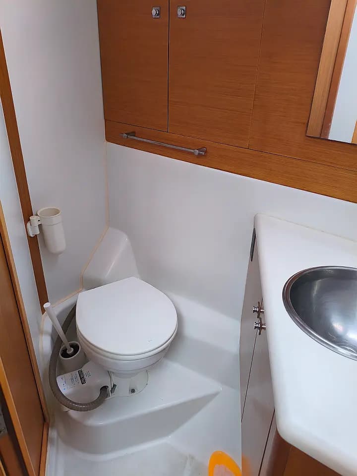 Jeanneau 53 in Sardinia / Porto Rotondo / Punta Nuraghe - Photo 5