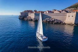 Oceanis 40.1 in Dubrovnik / ACI Marina Dubrovnik thumbnail 10
