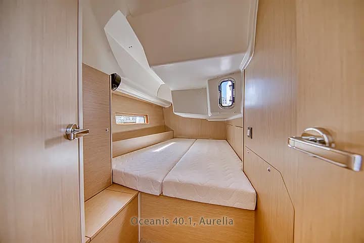 Oceanis 40.1 in Dubrovnik / ACI Marina Dubrovnik - Photo 5