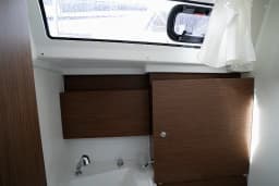 Oceanis 38.1 in Castiglioncello / Marina Cala de' Medici thumbnail 25