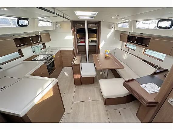 Oceanis 46.1 in Mallorca / Can Pastilla / Club Maritimo San Antonio De La Playa - Photo 3