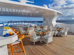 Power Catamaran in Baltra thumbnail 8