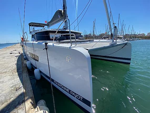 Isla 40 in Portimao / Marina de Portimao - Photo 1