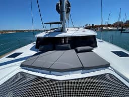 Isla 40 in Portimao / Marina de Portimao thumbnail 10