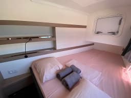 Isla 40 in Portimao / Marina de Portimao thumbnail 18