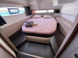 Isla 40 in Portimao / Marina de Portimao thumbnail 21
