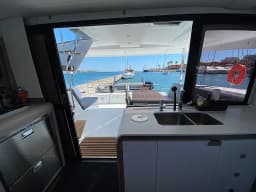 Isla 40 in Portimao / Marina de Portimao thumbnail 23