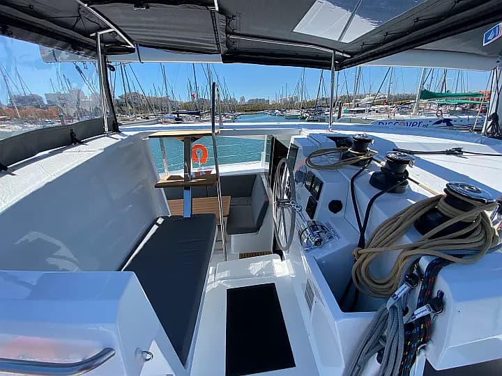 Isla 40 in Portimao / Marina de Portimao - Photo 4