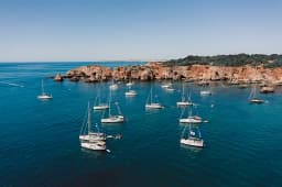 Isla 40 in Portimao / Marina de Portimao thumbnail 5