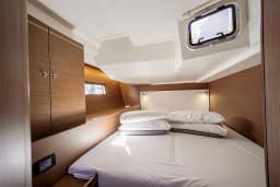 Oceanis 51.1 in Athens / Alimos Marina thumbnail 14