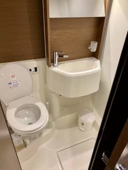 Oceanis 51.1 in Athens / Alimos Marina thumbnail 5