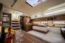 Oceanis 51.1 in Athens / Alimos Marina thumbnail 8