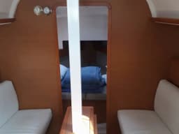 Sun Odyssey 33i in Corfu / Gouvia / D-Marin Marina Gouvia thumbnail 5