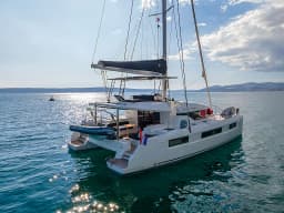 Lagoon 50 in Kaštel Gomilica / Marina Kaštela thumbnail 34