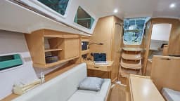 Sun Odyssey 319 in Sicily / Furnari / Marina Portorosa thumbnail 3