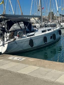 Hanse 458 in Lefkada / D-Marin Marina Lefkas thumbnail 15