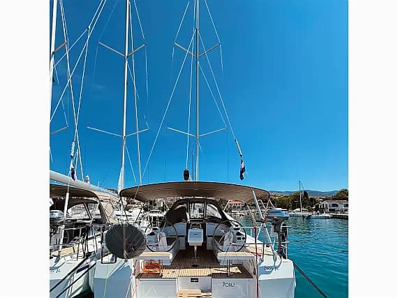 Bavaria C38 in Novi Vinodolski / Marina Novi - Photo 1