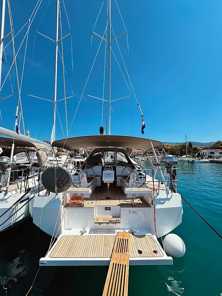 Bavaria C38 in Novi Vinodolski / Marina Novi - Photo 3