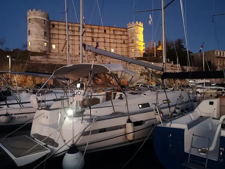 Bavaria 36 in Kraljevica / Port Porto Re - Photo 4