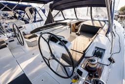 Oceanis 46.1 in Sardinia / Olbia / Marina di Olbia thumbnail 21