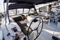 Oceanis 46.1 in Sardinia / Olbia / Marina di Olbia thumbnail 22