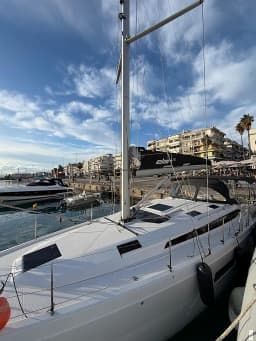 Elan Impression 43 in Kalamata Port thumbnail 7
