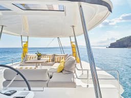 Lagoon 51 in Athens / Alimos Marina thumbnail 15