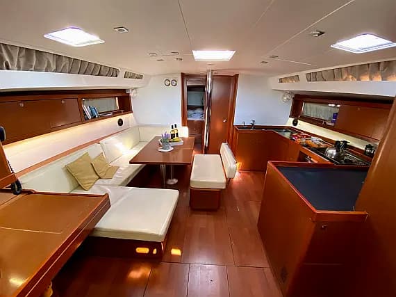Oceanis 48 in Rhodes New Marina - Photo 3