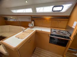 Sun Odyssey 36i in Zadar / Marina Zadar thumbnail 13