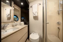 Azimut 72 in Skradin / ACI Marina Skradin thumbnail 143