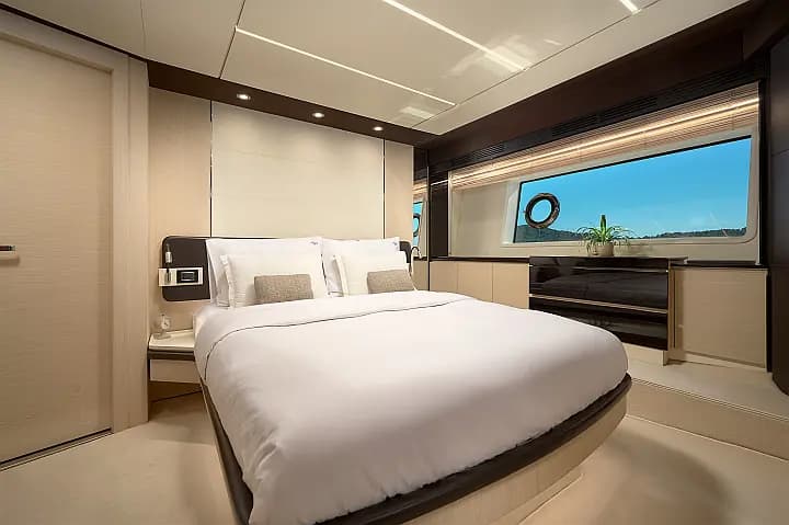 Azimut 72 in Skradin / ACI Marina Skradin - Photo 5