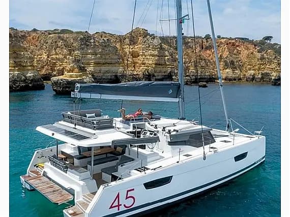 Elba 45 in Hyeres - image 1