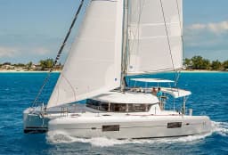 Lagoon 42 in Athens / Alimos Marina thumbnail 15