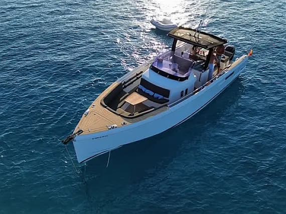 Fjord 38 Express in Ibiza / Marina Port Ibiza - image 1