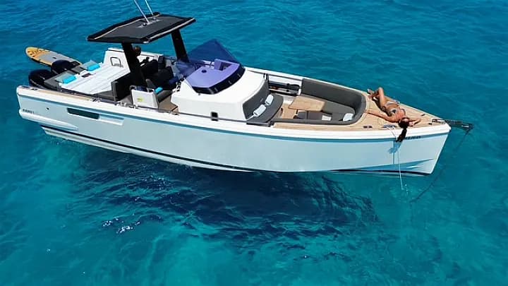Fjord 38 Express in Ibiza / Marina Port Ibiza - Photo 4