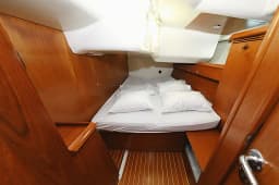 Sun Odyssey 45 in Sukošan / D-Marin Dalmacija Marina thumbnail 22