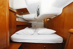 Sun Odyssey 45 in Sukošan / D-Marin Dalmacija Marina thumbnail 27