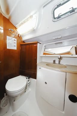Sun Odyssey 45 in Sukošan / D-Marin Dalmacija Marina thumbnail 29